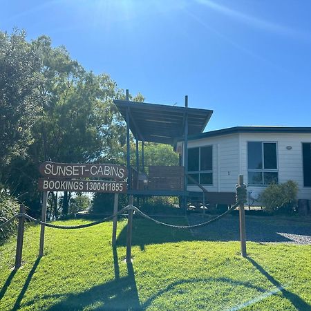 Sunset Cabins 1770 세븐틴세븐티 외부 사진