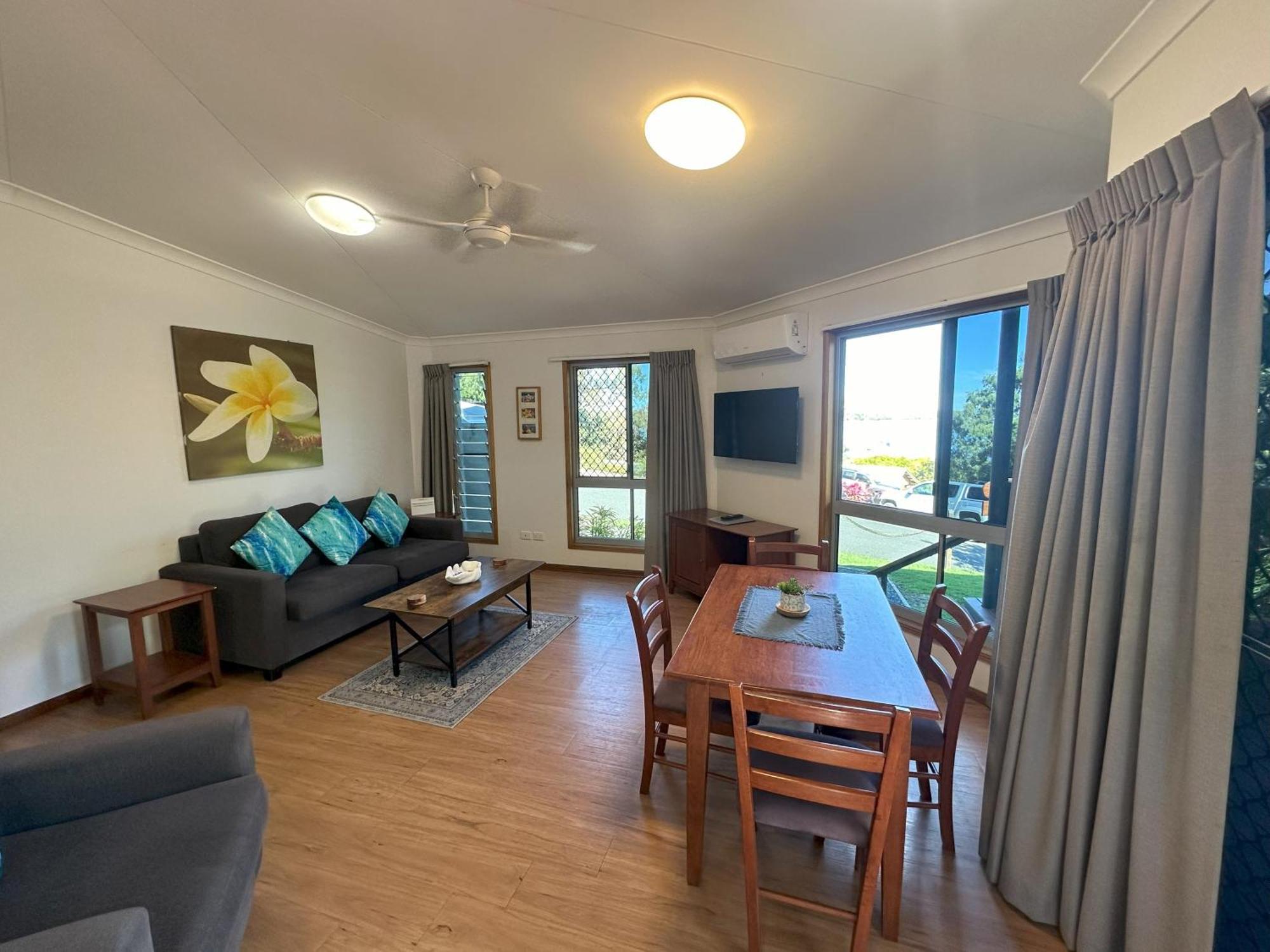 Sunset Cabins 1770 세븐틴세븐티 외부 사진